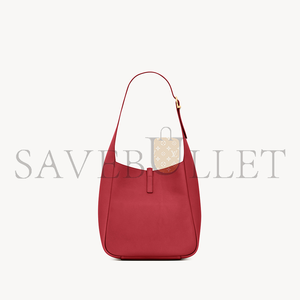 y*l le 5 À 7 S*pple small in grained leather 713938aaauq6937 (23*22*8cm)