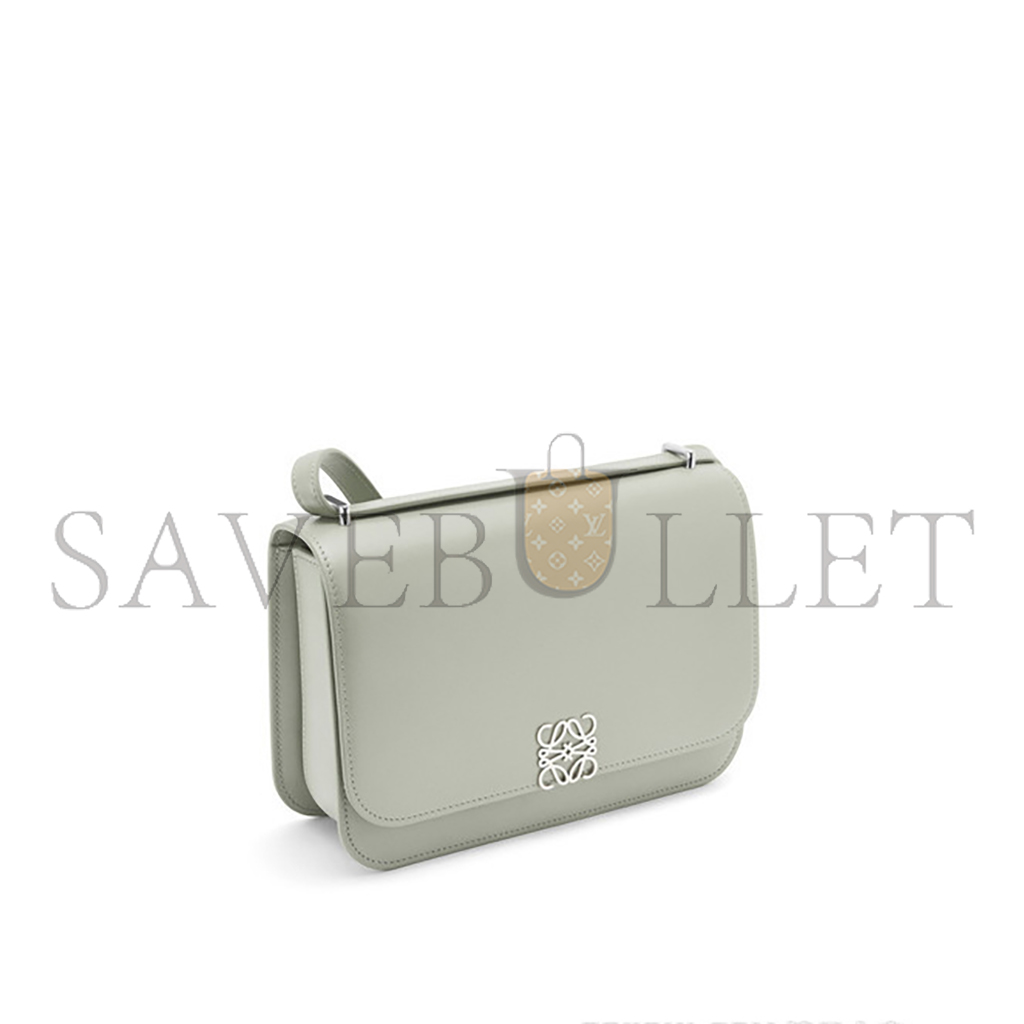 l*ew* goya bag in silk calfskin a896n09x01 (22.5*15.5*6.5cm)