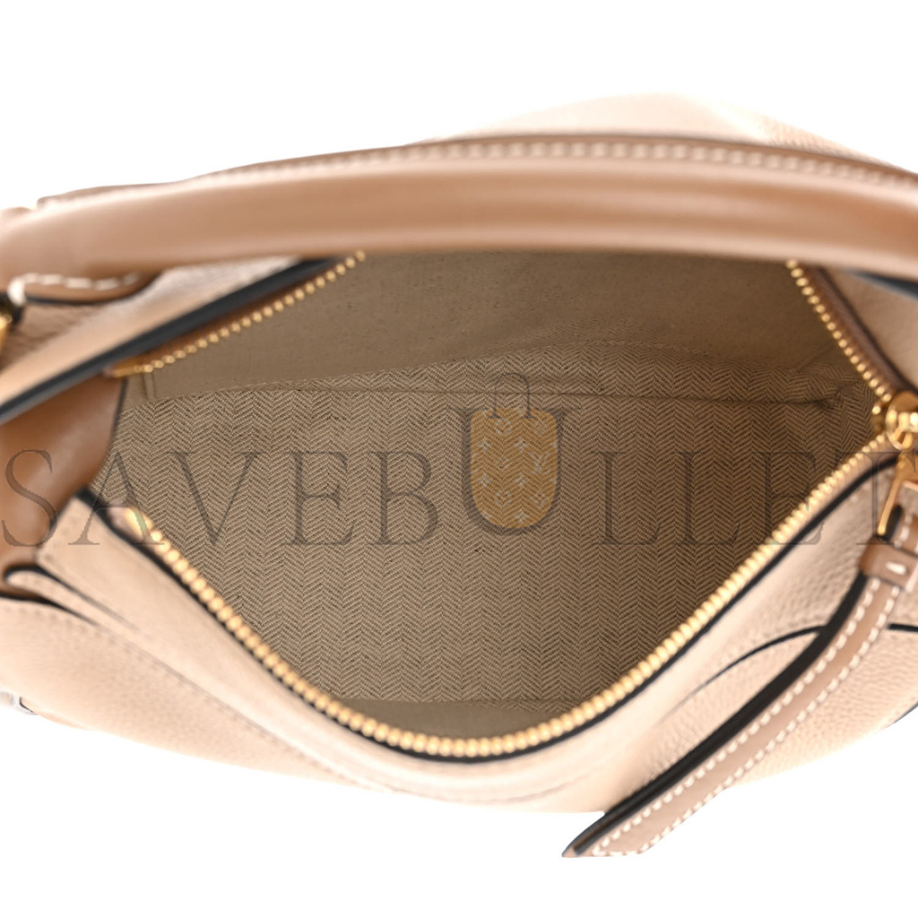 l*ew* grained calfskin small puzzle bag sand mink (24*16.5*10.5cm)