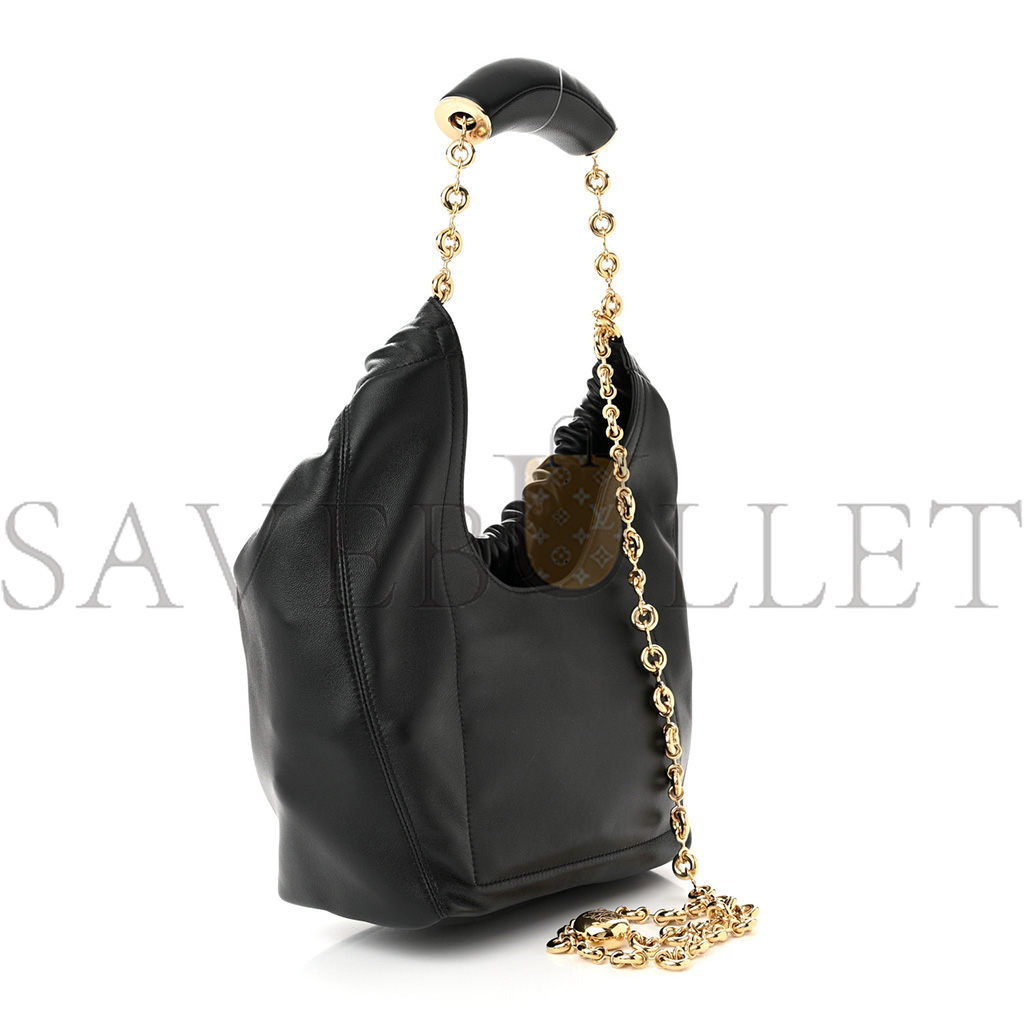 l*ew* nappa small squeeze bag black (29*24*10.5cm)